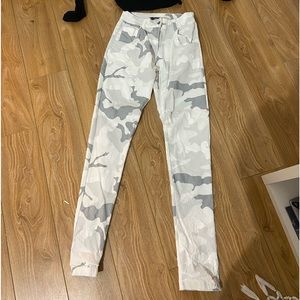 Brand Bazaar Camo pants